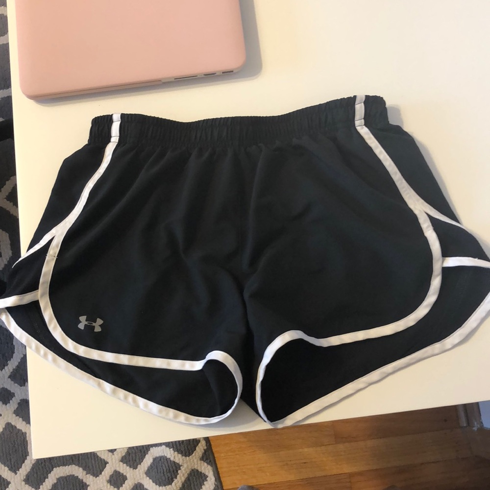 Black under armor running shorts